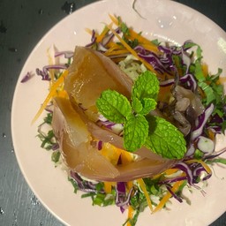 ยำหมึกกรอบ 20 บาท