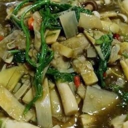 แกงหน่อไม้