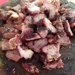 หมูย่าง