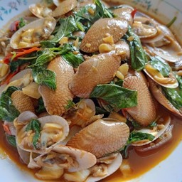 หอยลายผัดน้ำพริกเผา