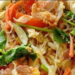 ไข่ผัดวุ้นเส้น (กับข้าว)