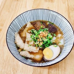 ก๋วยจั๊บสวนยาง ก๋วยจั๊บสวนยาง