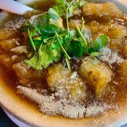 กระเพาะปลาน้ำแดง