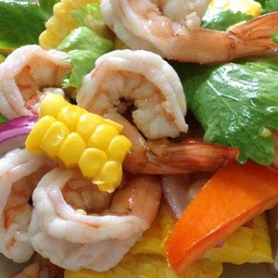 ยำข้าวโพดกุ้งสุกปลาร้า