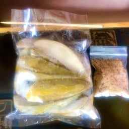 ผลไม้สด-ดอง & ลูกชิ้นนึ่ง & ป๊อปคอน (ปตท.นิคม)