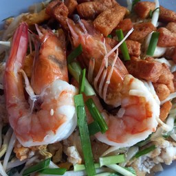 ผัดไทกุ้งสด(กุ้งทะเล)