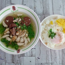 ต้มเลือดหมู +ข้าว+ไข่ลวก