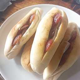 ขนมปังญวน 1 ชิ้น