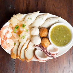 ลวกจิ้ม รวมทะเล