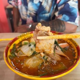 ดี้ ยี มิ๋ง หม่าล่าทัง 第一名麻辣烫