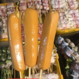 ลูกชิ้น ฮอทดอกไก่กรอบปิ้ง