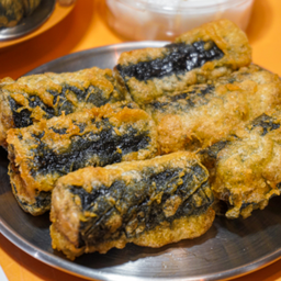 김말이 คิมมารี / ปอเปี๊ยะเกาหลี 8 ชิ้น