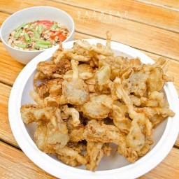 ส้มตำบ้านแซ่บ