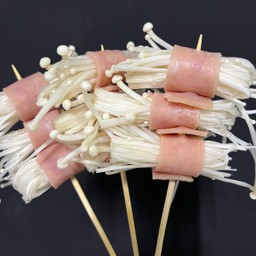 เห็ดเข็มทองหม่าล่า