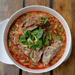 ตำนานเล้งแซ่บ ตลาด Sim Plaza