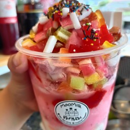ปังเย็นนมสดสตอเบอรี่