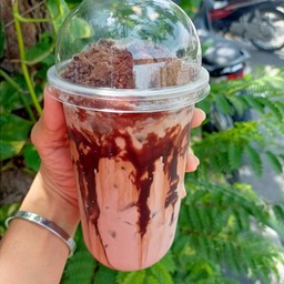 นมหมีโกโก้เย็น
