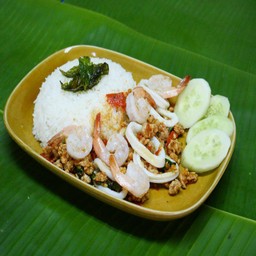 ข้าวกะเพราทะเล