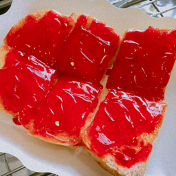 ปังปิ้งแยมสตอเบอร์รี่