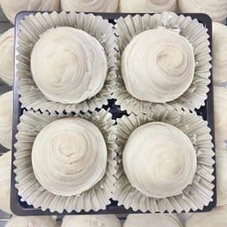 เปี๊ยะมันส้มลูกเล็ก ( กล่อง 4 ลูก )