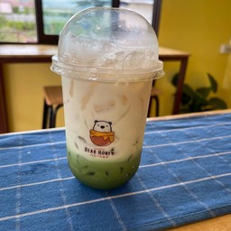 นมหมีชาเขียว