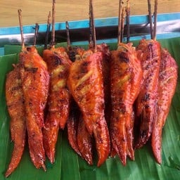 ส้มตำไก่ย่างสมใจ