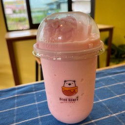 นมหมีปั่นชมพู