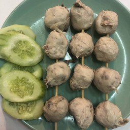 ลูกชิ้นเอ็นหมู