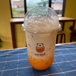 นมหมีชาไทย