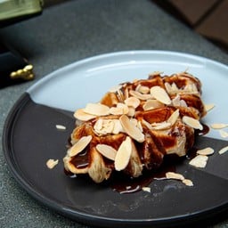 Choco-Almond croffle