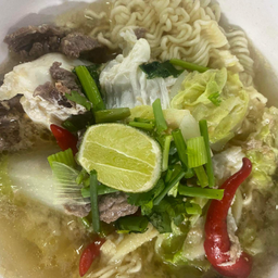 เส้นหมีตูมิเนื้อ