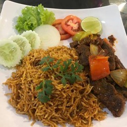 ข้าวบาสมาติแกงเนื้อ