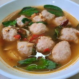 ต้มแซบหมูเด้ง