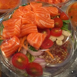 ยำ แซลม่อน