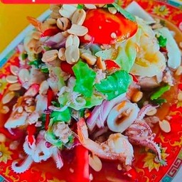 ยำวุ้นเส้นทะเล