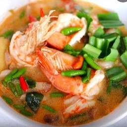 ต้มแซ่บทะเลรวม กุ้ง+หมึก+ไก่
