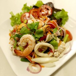 ยำรวมทะเล