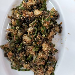 เจ้น้อง...สั่งลุย (ร้านมุมทรัพย์) ปิ้ง-ย่าง หมึกย่าง หอยแมลงภู่ย่าง