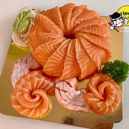 พวงมาลัยแซลมอน 300g.