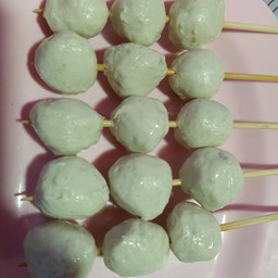 ลูกชิ้นหมู ลูกเล็กปิ้ง