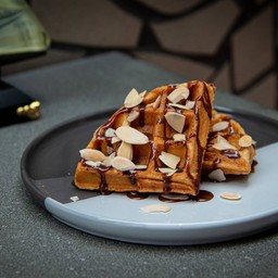 Choco-Almond waffle