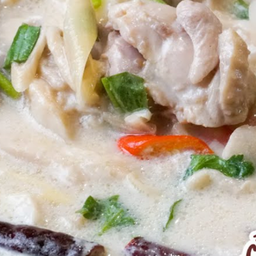 ต้มข่าไก่