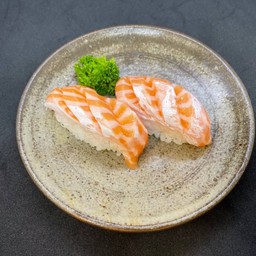 ซูชิท้องแซลมอน (1คำ)