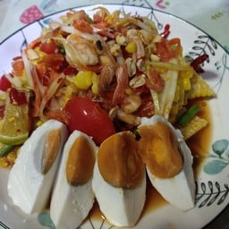 ตำข้าวโพดไทยไข่เค็ม