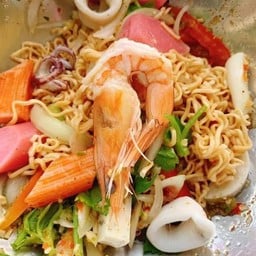 ยำมาม่าทะเล