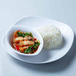 ข้าวกระเพราหมูกรอบ