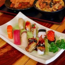 ซูชิซามูไรสาขาถนนโพศรี(เชฟหนุ่ม)