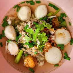 เกาเหลา พิเศษ