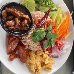 ข้าวคลุกกะปิ