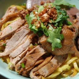 ก๋วยเตี๋ยวเป็ดมดยิ้ม